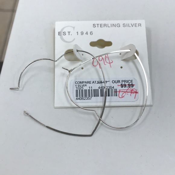 BUNDLE DEAL!!! 7 piece Jewelry - Picture 3 of 8